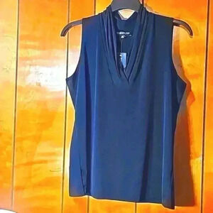 Jones New York top blouse sz 1X black sleeveless pleated v neckline gothic nwt